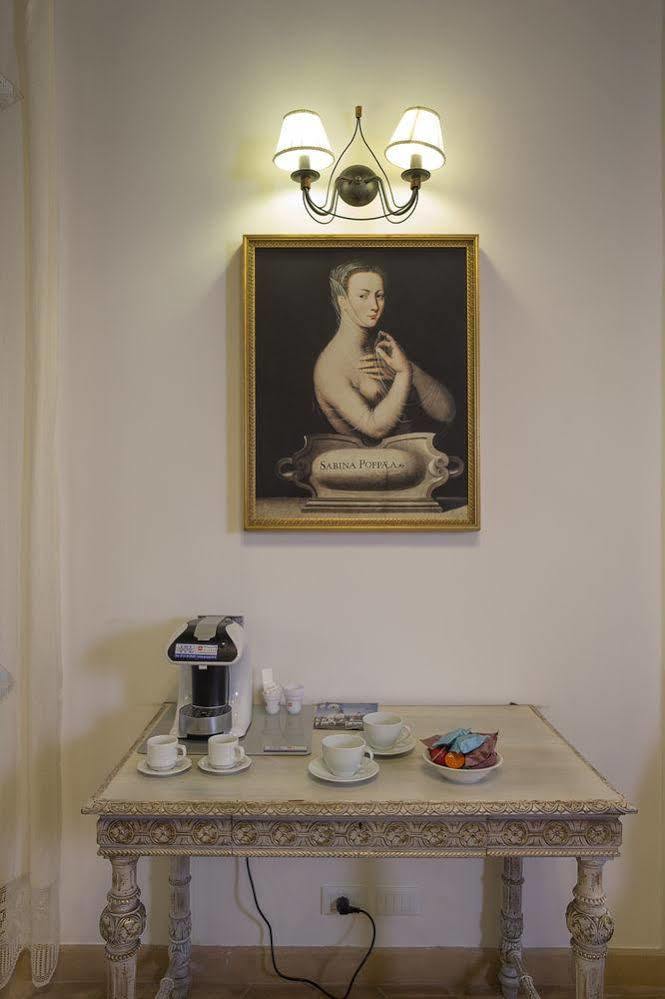 Off Hotell Roma Eksteriør bilde